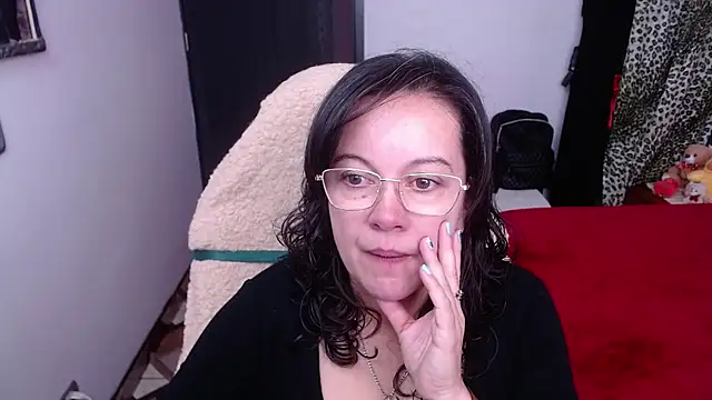 Snapshot of Sonialorens_ chatting on November 11, 3:07 pm Sonialorens online show from November 11, 3:07 pm