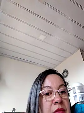 Snapshot of Sonialorens_ chatting on June 25, 9:09 pm Sonialorens online show from June 25, 9:09 pm