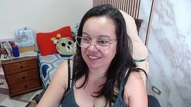 Sonialorens  online show from January 31, 7:12 pm