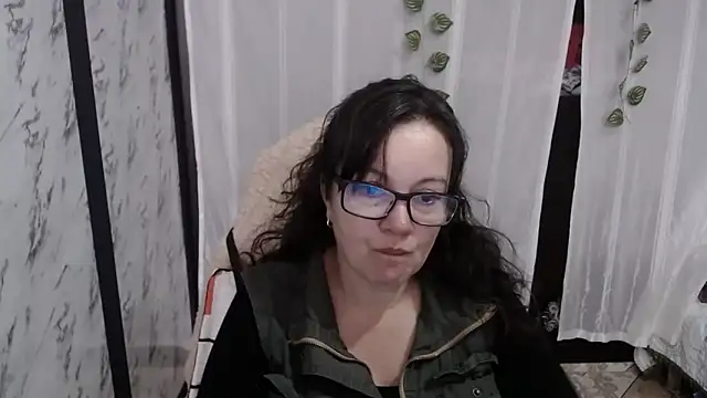 Snapshot of Sonialorens_ chatting on March 5, 8:42 pm Sonialorens online show from March 5, 8:42 pm