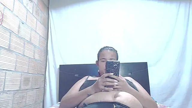 isabella dirty69 online show from March 19, 6:03 am