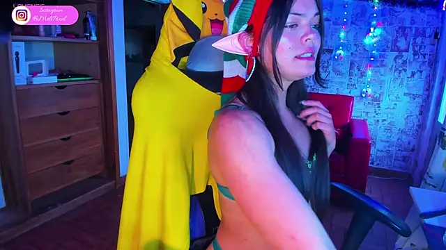 Meli Pixel online show from December 18, 8:23 pm