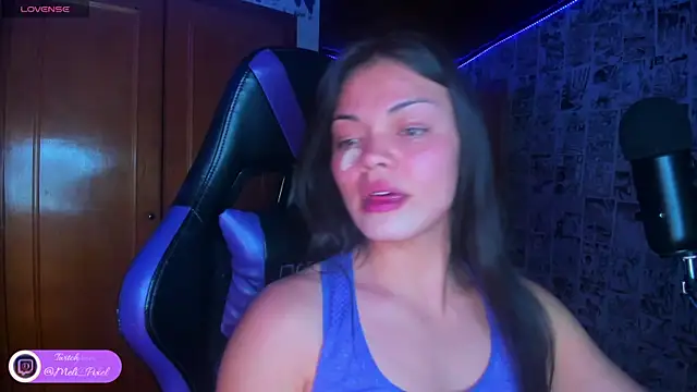 Snapshot of Meli_Pixel chatting on September 25, 11:55 pm Meli Pixel online show from September 25, 11:55 pm
