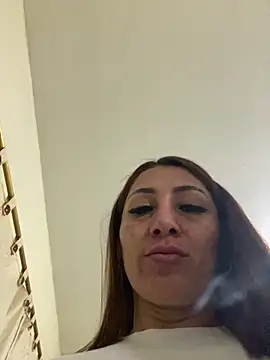 Snapshot of rikaking_ chatting on February 21, 8:16 am rikaking online show from February 21, 8:16 am