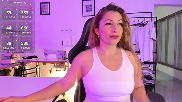 Snapshot of rikaking_ chatting on October 30, 11:23 pm rikaking online show from October 30, 11:23 pm