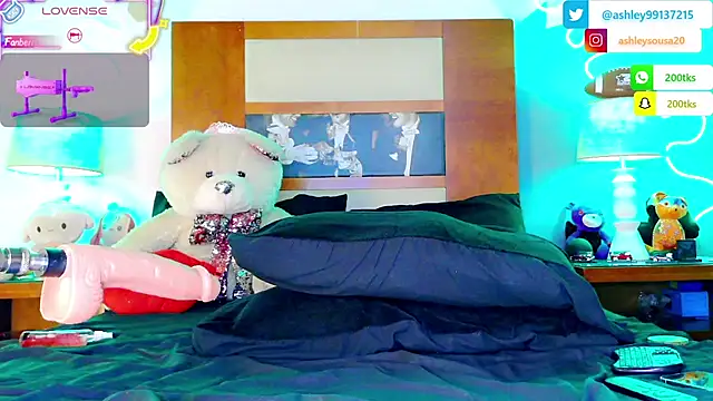 ashley 19xx online show from November 21, 12:31 am