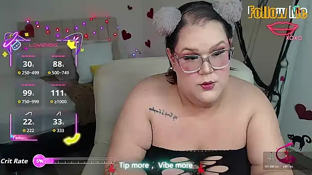 GiannaMorrys online show from November 15, 2:37 am