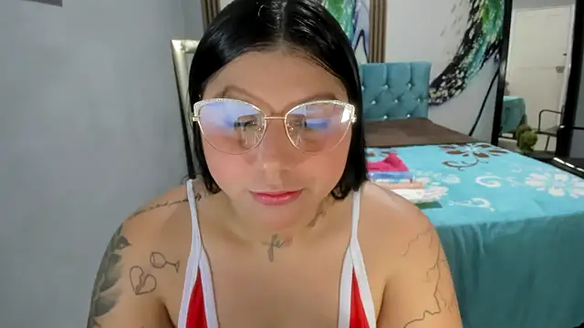 venuxwilliam online show from February 28, 10:42 pm