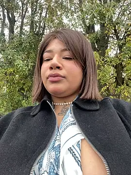 IamSashaLuv online show from November 14, 10:52 am