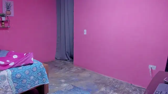 Emma lean online show from February 19, 3:16 pm