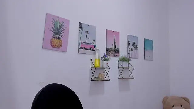 Emma lean online show from February 12, 5:23 pm