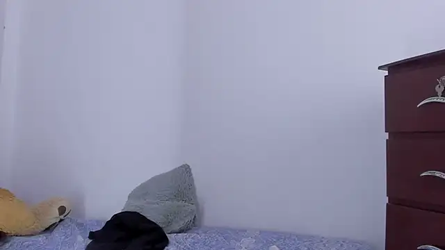 Emma lean online show from September 21, 1:38 pm