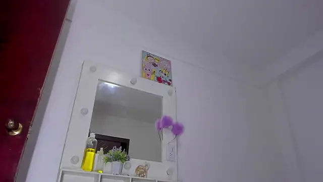 Emma lean online show from October 25, 1:45 pm