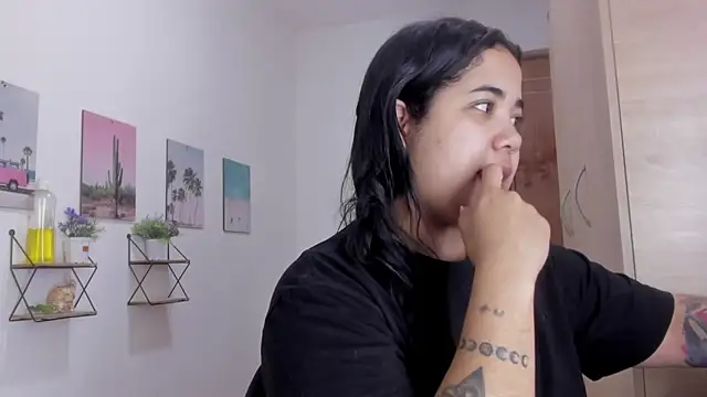 Emma lean online show from February 20, 3:36 pm