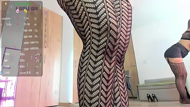 Ms Valerypawg online show from March 15, 1:18 pm