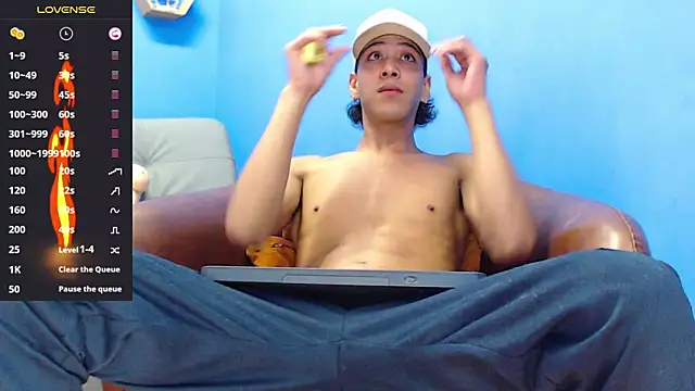 Snapshot of Robert_Kingg chatting on October 23, 3:49 am Robert Kingg online show from October 23, 3:49 am