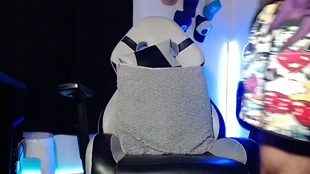 sebastian horny online show from December 19, 10:17 am