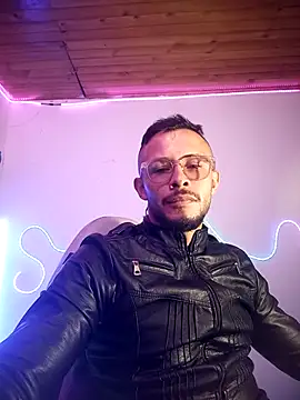 sebastian horny online show from March 22, 8:32 pm