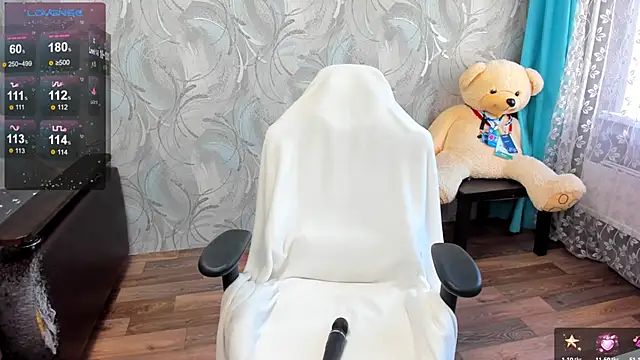 Kitty8meow online show from October 14, 9:10 am