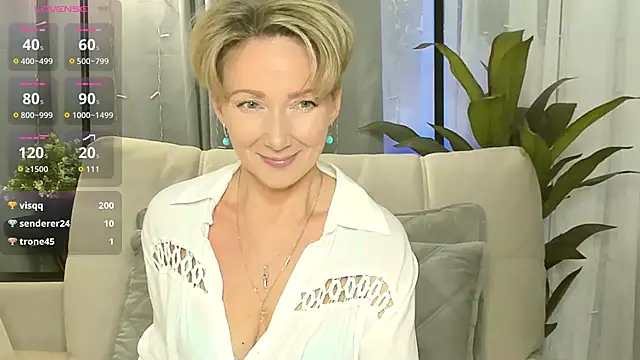 AkexandraFix online show from November 10, 1:05 pm