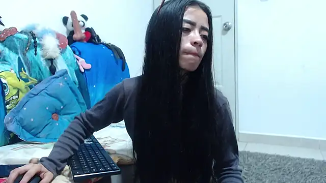 lorena allison  online show from February 24, 12:22 am