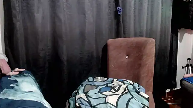 lorena allison  online show from July 22, 1:40 am