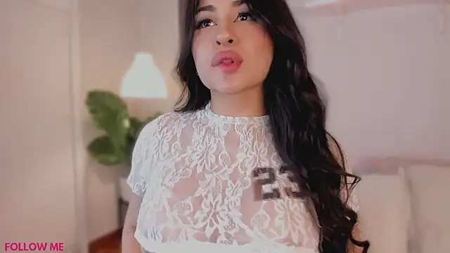 Queen liana online show from March 17, 6:38 am