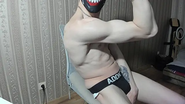 Snapshot of IncredibleGuyy chatting on February 17, 8:38 pm IncredibleGuyy online show from February 17, 8:38 pm