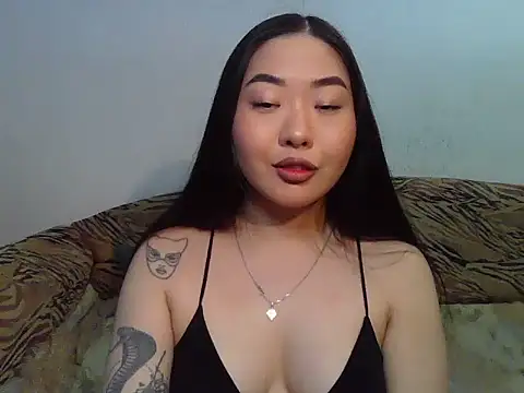 Aleksa Blackdream online show from April 17, 9:45 am