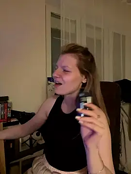 MaryHiggins online show from January 15, 7:06 pm