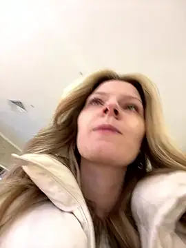 MaryHiggins online show from January 8, 2:23 pm