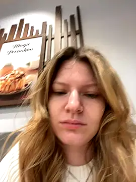 MaryHiggins online show from November 21, 12:26 pm