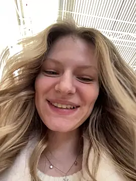 MaryHiggins online show from April 9, 10:43 am