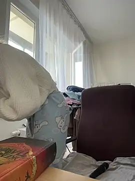 MaryHiggins online show from March 13, 1:38 pm