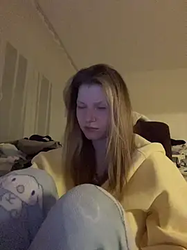 MaryHiggins online show from March 28, 1:50 am