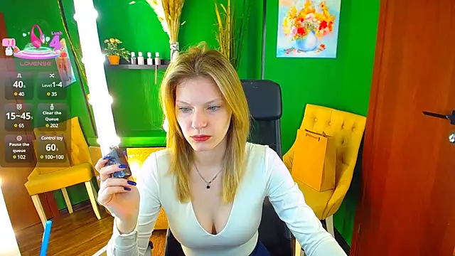 Snapshot of MaryHiggins chatting on March 14, 5:59 am MaryHiggins online show from March 14, 5:59 am