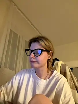 MaryHiggins online show from November 5, 1:20 am