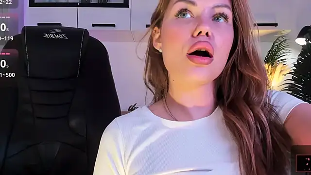 Roxana Wet  online show from March 24, 1:44 pm