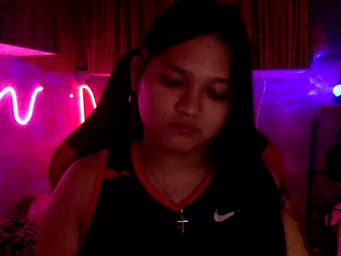Snapshot of EmpressYna chatting on September 22, 2:56 pm EmpressYna online show from September 22, 2:56 pm