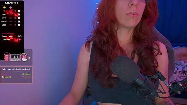 thecherry Paulette online show from April 14, 3:33 am