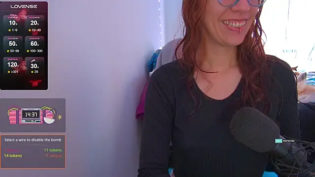 thecherry Paulette online show from May 26, 3:54 pm