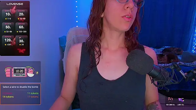 thecherry Paulette online show from April 18, 1:52 am