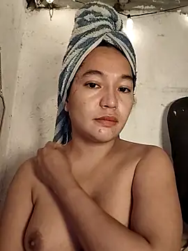 Snapshot of trans4cock12345 chatting on November 23, 4:17 pm trans4cock12345 online show from November 23, 4:17 pm