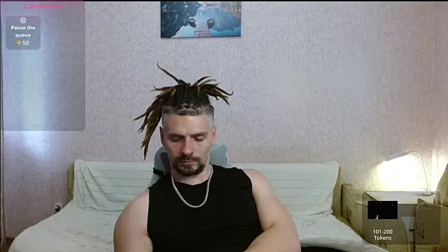 Aestheticguy101 online show from June 3, 2:33 pm