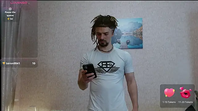Aestheticguy101 online show from April 30, 8:27 pm