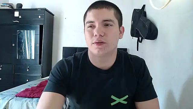 suckmydickbitch97 online show from October 19, 1:14 pm