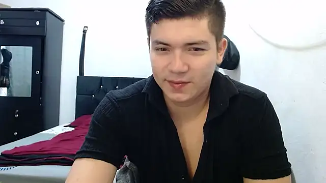 suckmydickbitch97 online show from September 19, 12:20 pm