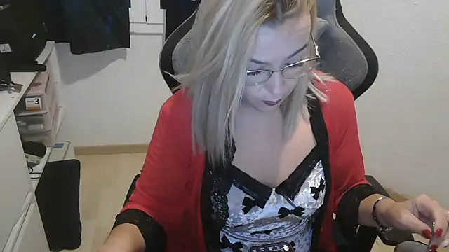 Snapshot of bekka__ chatting on November 26, 7:03 pm bekka online show from November 26, 7:03 pm