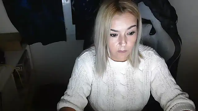 Snapshot of bekka__ chatting on November 9, 8:02 pm bekka online show from November 9, 8:02 pm