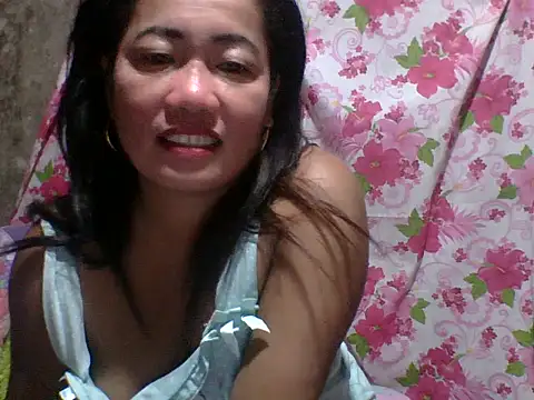 pinaySandra online show from October 15, 1:30 pm